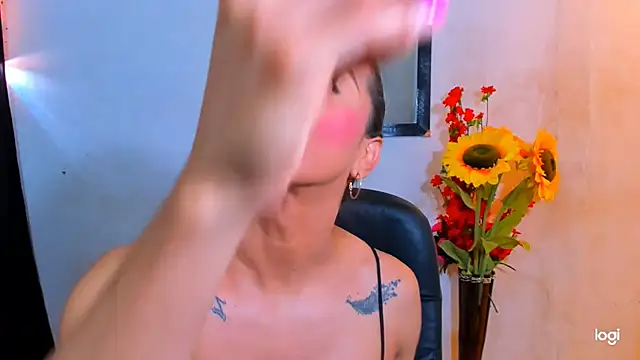 juanblakbigcock online show from January 19, 2026, 3:38 pm