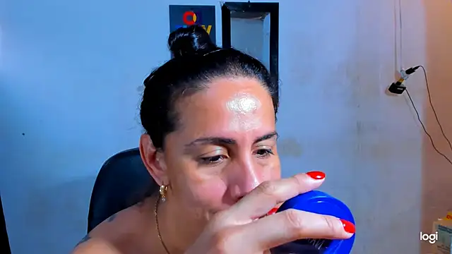 juanblakbigcock online show from July 4, 2026, 4:33 pm