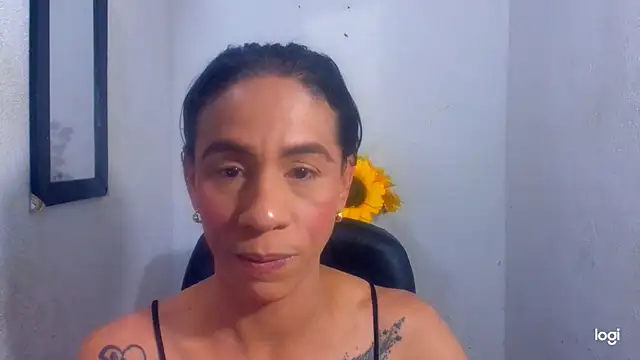 juanblakbigcock online show from September 21, 2025, 6:02 pm