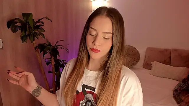 Lady lacey05 online show from February 4, 2026, 1:00 am