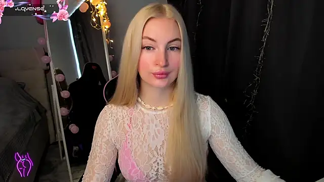 Kimmy powell online show from April 11, 2026, 3:03 am