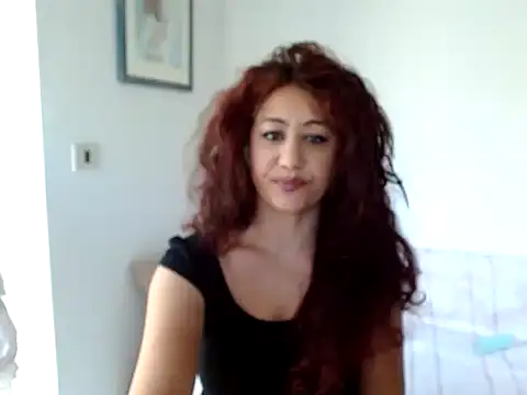 danasantoreal online show from October 8, 2025, 7:43 am