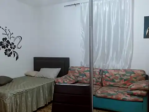 Snapshot of danasantoreal chatting on November 18, 2025, 8:17 am danasantoreal online show from November 18, 2025, 8:17 am