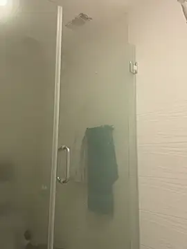 Snapshot of El_Gizmo chatting on February 17, 2025, 4:28 pm El Gizmo online show from February 17, 2025, 4:28 pm