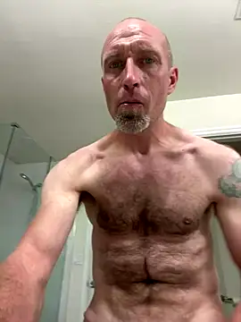 Snapshot of El_Gizmo chatting on September 10, 2025, 8:46 am El Gizmo online show from September 10, 2025, 8:46 am