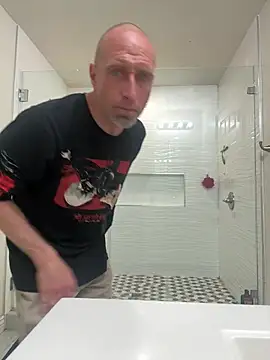 Snapshot of El_Gizmo chatting on March 16, 2025, 7:37 am El Gizmo online show from March 16, 2025, 7:37 am