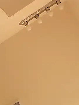 Snapshot of El_Gizmo chatting on March 6, 2025, 5:00 pm El Gizmo online show from March 6, 2025, 5:00 pm