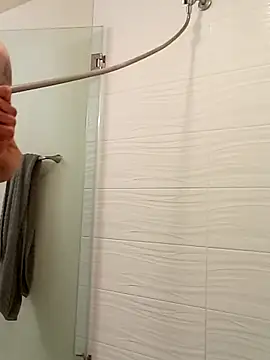 Snapshot of El_Gizmo chatting on March 19, 2025, 5:41 am El Gizmo online show from March 19, 2025, 5:41 am