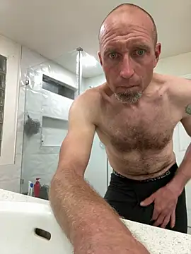 Snapshot of El_Gizmo chatting on September 11, 2025, 10:26 am El Gizmo online show from September 11, 2025, 10:26 am