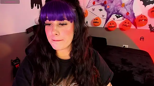 Snapshot of Missmonserrat chatting on October 22, 2025, 4:45 am Missmonserrat online show from October 22, 2025, 4:45 am