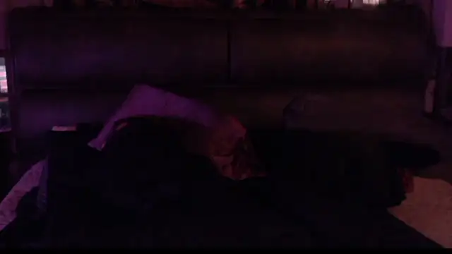 Snapshot of Hard_to_Handlexxx chatting on January 16, 2026, 12:42 pm Hard to Handlexxx online show from January 16, 2026, 12:42 pm