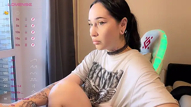 AnastasiaSun online show from October 2, 2025, 1:25 pm