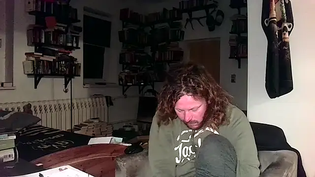 sunr1sa online show from December 2, 2025, 4:58 am