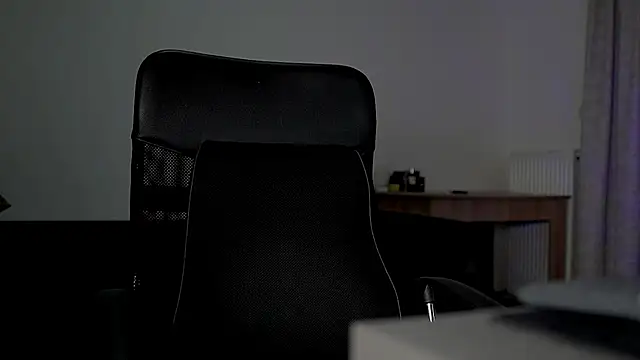 juliusmasters online show from September 27, 2025, 7:53 pm