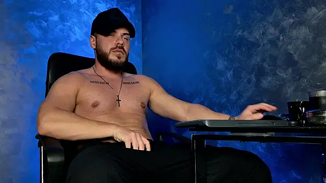 juliusmasters online show from January 8, 2026, 7:53 pm