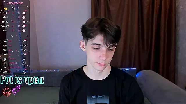 Aaron Boom online show from April 16, 2026, 8:42 pm