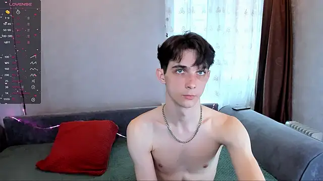 Aaron Boom online show from April 30, 2026, 1:18 pm