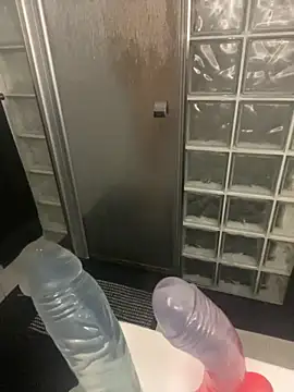 QueenMelissa80 online show from October 20, 2025, 5:13 pm