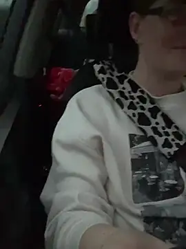 Snapshot of notlikeothergirlsEW12 chatting on December 26, 2024, 4:47 pm notlikeothergirlsEW12 online show from December 26, 2024, 4:47 pm