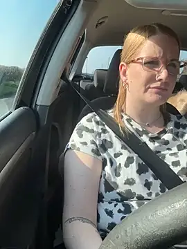 Snapshot of notlikeothergirlsEW12 chatting on March 10, 2025, 1:43 pm notlikeothergirlsEW12 online show from March 10, 2025, 1:43 pm