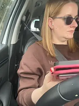 Snapshot of notlikeothergirlsEW12 chatting on March 14, 2025, 1:13 pm notlikeothergirlsEW12 online show from March 14, 2025, 1:13 pm