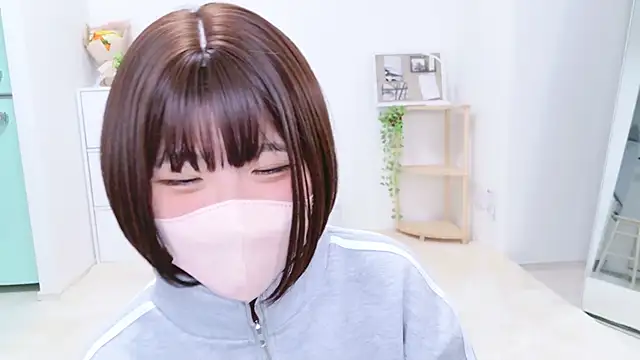 841 yayoi online show from October 11, 2025, 1:12 pm