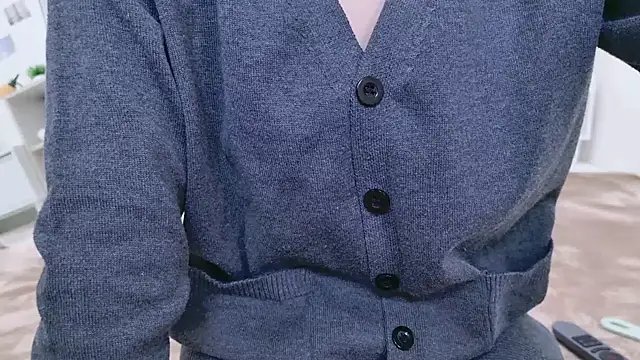 Snapshot of umi_umi_7 chatting on December 6, 2024, 9:18 pm umi umi 7 online show from December 6, 2024, 9:18 pm