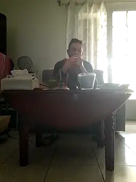 pachapeter online show from February 11, 2025, 12:15 pm