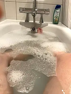 Russell1508 online show from November 4, 2025, 3:49 pm