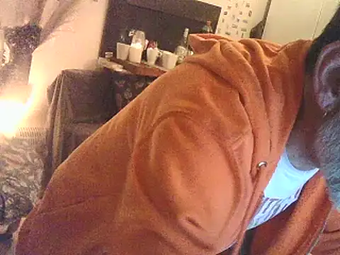 Snapshot of DaddyQuimHot chatting on December 27, 2024, 6:57 am DaddyQuimHot online show from December 27, 2024, 6:57 am