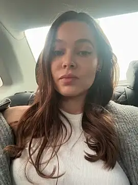 nicole111 online show from February 9, 2025, 11:04 am