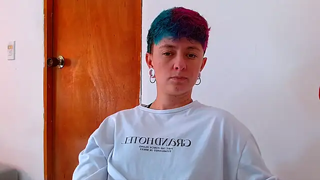 tomboyblue online show from July 3, 2026, 3:29 pm