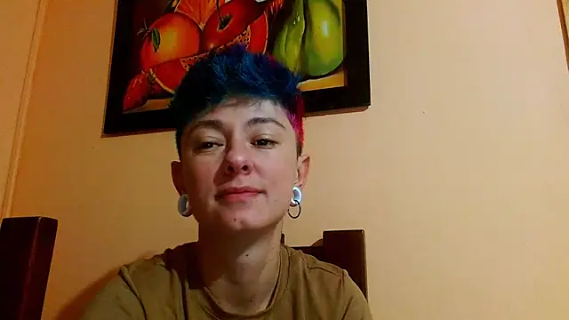 tomboyblue online show from June 15, 2026, 10:31 pm