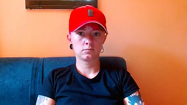 tomboyblue online show from July 21, 2026, 3:35 pm