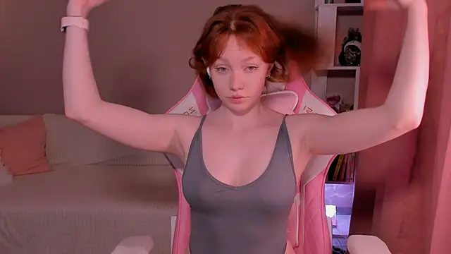 Snapshot of foxyMistrees chatting on February 2, 2025, 3:10 am foxyMistrees online show from February 2, 2025, 3:10 am