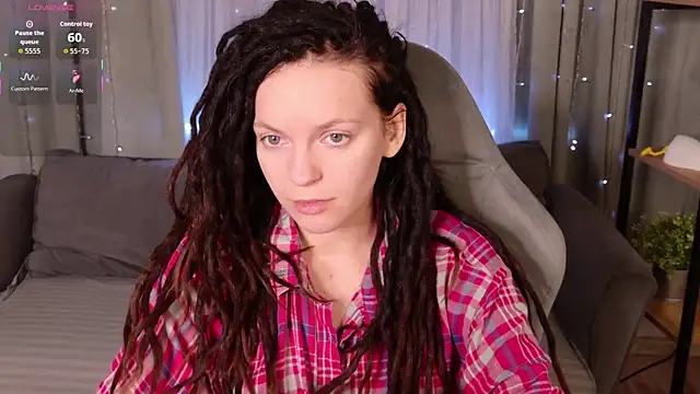 CoreyJane online show from January 19, 2026, 4:49 am