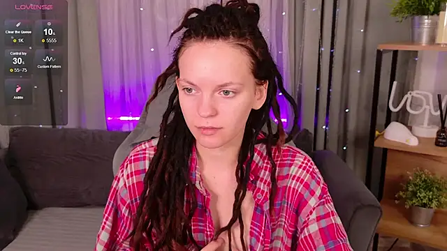 Snapshot of CoreyJane chatting on September 18, 2025, 4:15 am CoreyJane online show from September 18, 2025, 4:15 am