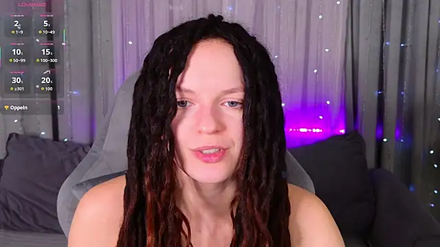 Snapshot of CoreyJane chatting on May 28, 2026, 5:15 am CoreyJane online show from May 28, 2026, 5:15 am