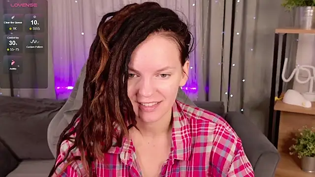 Snapshot of CoreyJane chatting on September 22, 2025, 4:29 am CoreyJane online show from September 22, 2025, 4:29 am