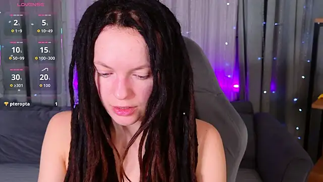 Snapshot of CoreyJane chatting on May 11, 2026, 4:47 am CoreyJane online show from May 11, 2026, 4:47 am