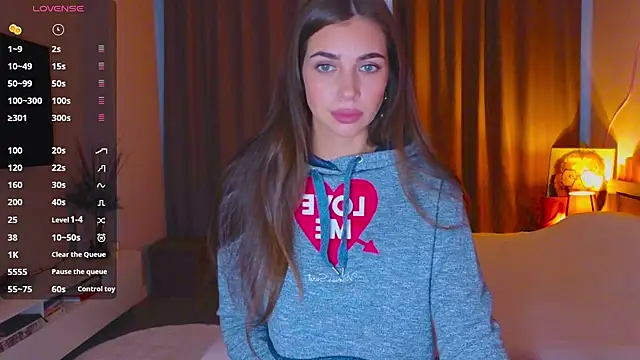 Elika Foxxx online show from January 30, 2025, 3:11 am