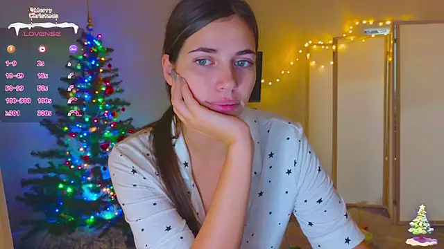 Elika Foxxx online show from January 6, 2025, 12:46 pm