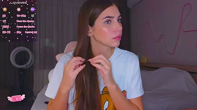 Elika Foxxx online show from January 27, 2025, 1:09 pm