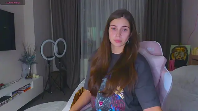 Elika Foxxx online show from January 26, 2025, 1:25 pm