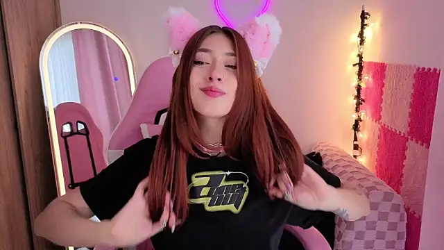 violet ch online show from October 15, 2025, 5:10 pm