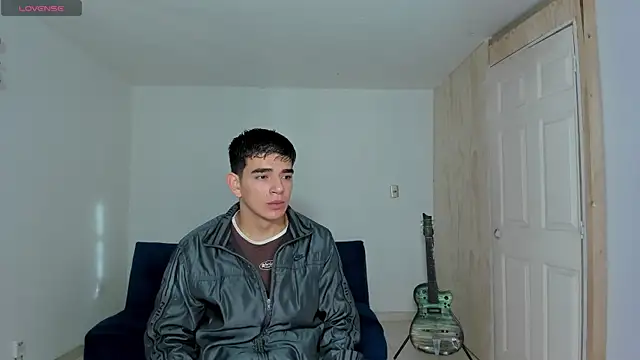 Ares Johnson online show from November 11, 2025, 11:38 am