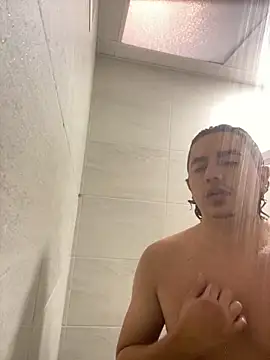 Snapshot of DanielGomez9 chatting on October 16, 2025, 12:24 pm DanielGomez9 online show from October 16, 2025, 12:24 pm