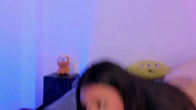 BradLovEmma  online show from January 12, 2025, 8:14 am