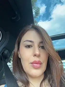 Snapshot of Eva_Gonzalez chatting on April 18, 2026, 1:46 pm Eva Gonzalez online show from April 18, 2026, 1:46 pm