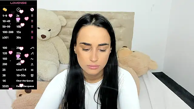 Snapshot of DarcieJane chatting on December 21, 2024, 1:47 am DarcieJane online show from December 21, 2024, 1:47 am